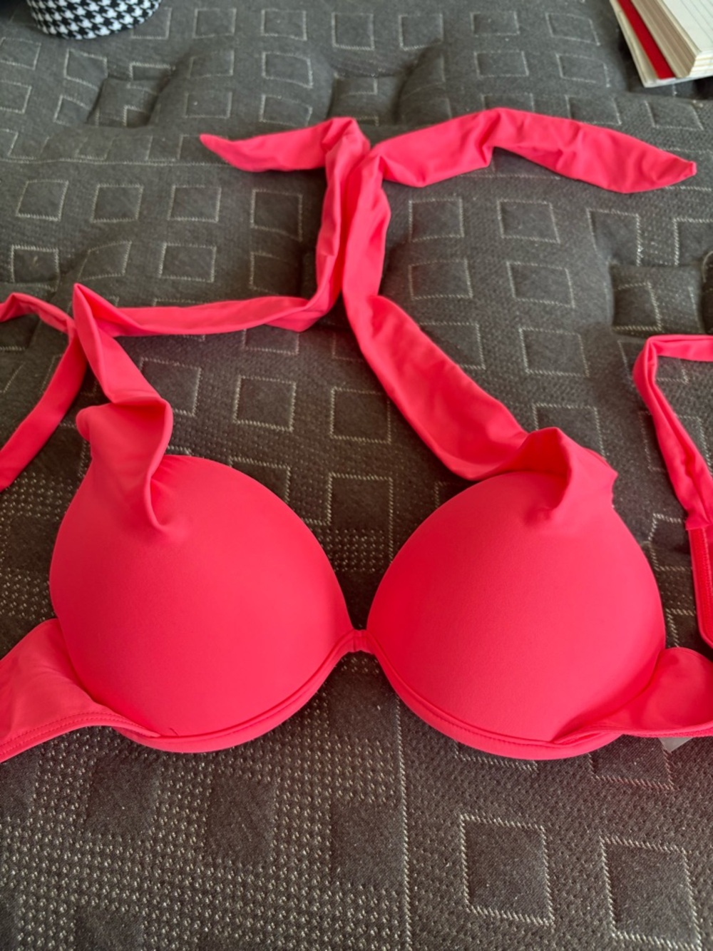 Women’s Push-Up Bikini Top - Vibrant Pink